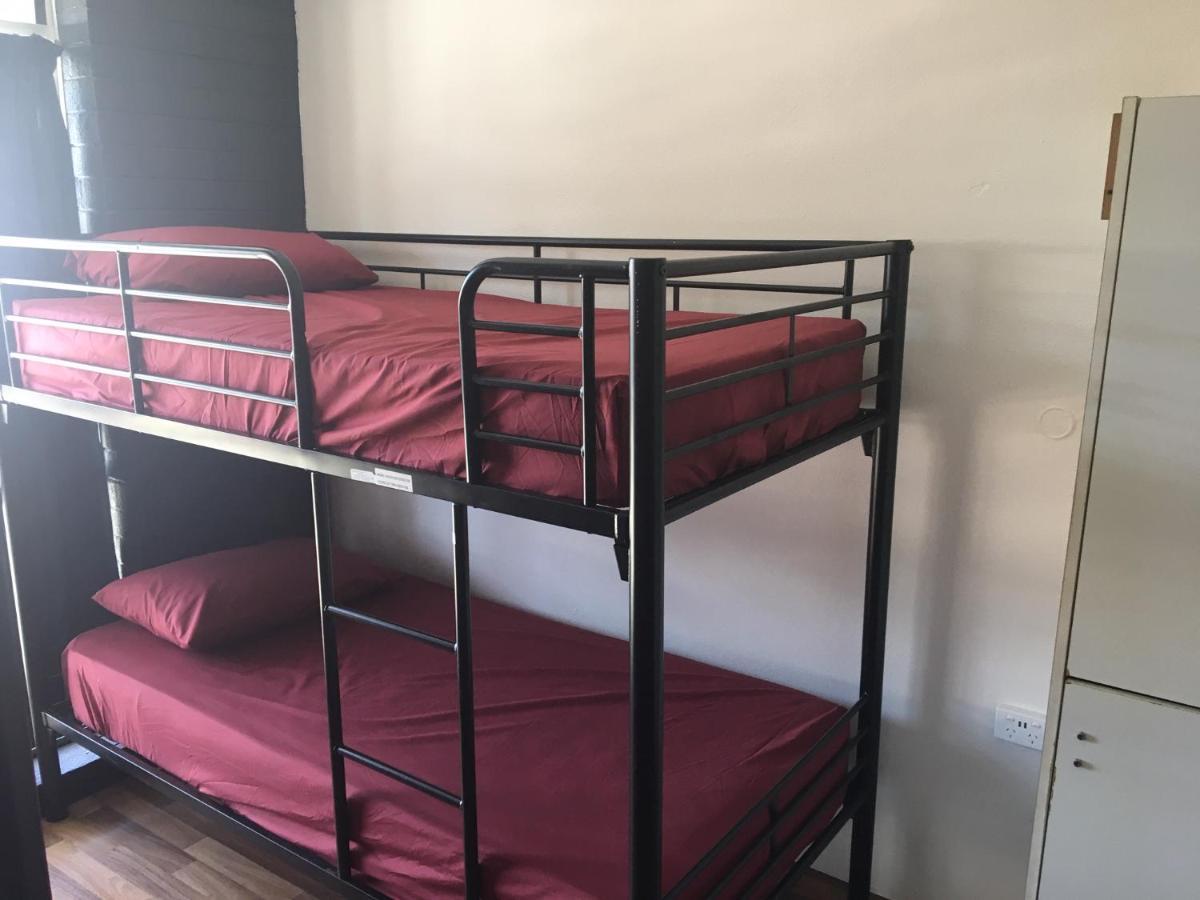 ยูทแช็คแบคแพ็คเกอร์ Hostel ดาร์วิน ภายนอก รูปภาพ