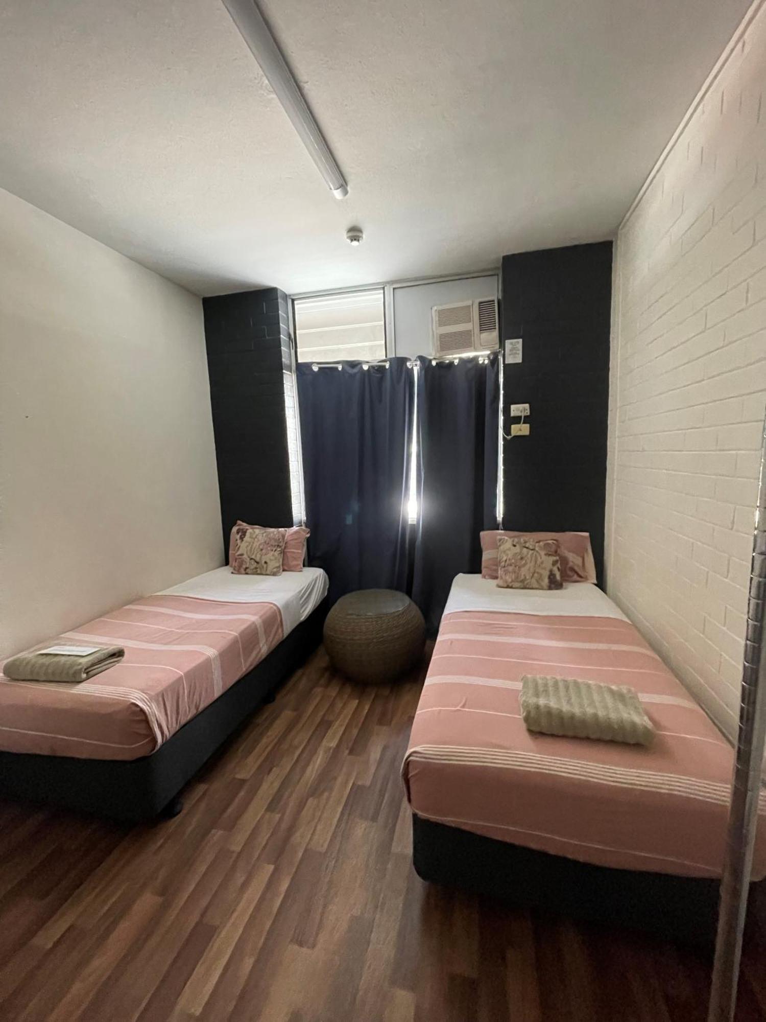 ยูทแช็คแบคแพ็คเกอร์ Hostel ดาร์วิน ภายนอก รูปภาพ